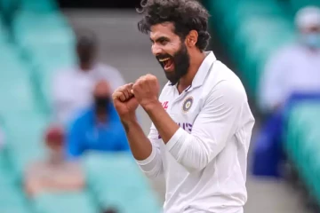 டெஸ்ட் கிரிக்கெட் வரலாற்றில் யாரும் செய்யாத சாதனையை படைத்துள்ள ஜடேஜா