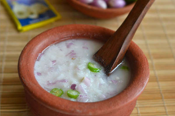 தினமும் காலையில் பழைய சோறு சாப்பிட்டு பாருங்க... ஏகப்பட்ட நன்மையினை பெறுவீங்க | Morning Eating Fermented Rice Good For Health தினமும் காலையில் பழைய சோறு சாப்பிட்டு பாருங்க... ஏகப்பட்ட நன்மையினை பெறுவீங்க | Morning Eating Fermented Rice Good For Health