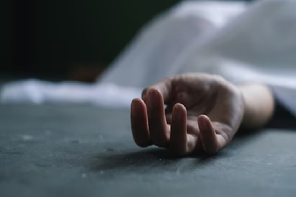 கொழும்பு நீச்சல் தடாகத்தில் காயமடைந்த சிறுவன் மரணம் | Boy Injured In Colombo Swimming Pool Dies