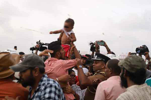 “விடுதலைப் புலிகளின் தலைவரை போன்று செயற்படுகின்றனர்”! உடனடி தடை தொடர்பில் ஜனாதிபதியின் அறிவிப்பு | The President Ordered A Ban “விடுதலைப் புலிகளின் தலைவரை போன்று செயற்படுகின்றனர்”! உடனடி தடை தொடர்பில் ஜனாதிபதியின் அறிவிப்பு | The President Ordered A Ban