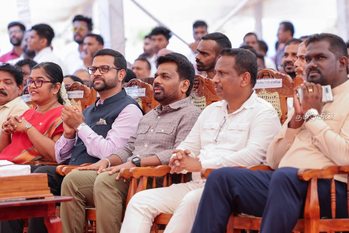 இந்தியாவில் உள்ள இலங்கை அகதிகள் நாட்டுக்குத் திரும்ப வசதி செய்யப்படும் - ஜனாதிபதி அநுர தெரிவிப்பு | Anura Kumar Statement About Sri Lankan Refugees இந்தியாவில் உள்ள இலங்கை அகதிகள் நாட்டுக்குத் திரும்ப வசதி செய்யப்படும் - ஜனாதிபதி அநுர தெரிவிப்பு | Anura Kumar Statement About Sri Lankan Refugees