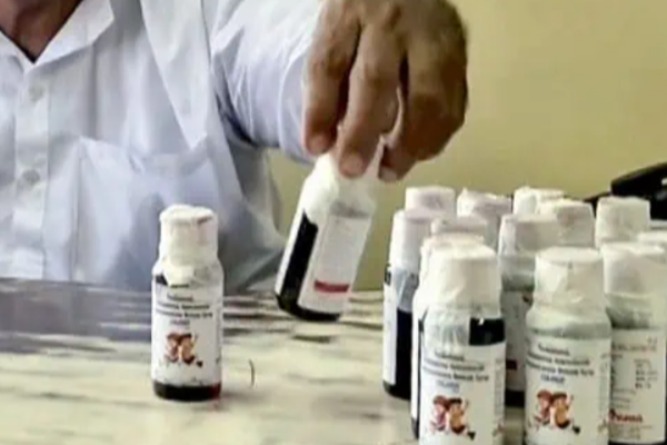 20 குழந்தைகளியின் உயிரை பறித்த இருமல் மருந்து ; விளக்கம் கோரும் WHO | 20 Children Died After Taking Cough Medicine India