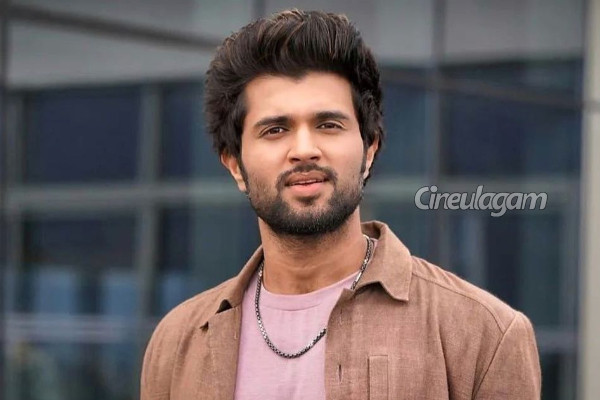 பராசக்தி படத்தில் நடிக்க மறுத்த தெலுங்கு ஹீரோ.. யார் பாருங்க | Why Vijay Devarakonda Rejected Parasakthi Movie