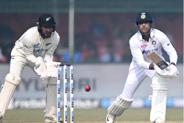 மும்பை டெஸ்ட் போட்டியின் முதல் இன்னிங்சில் இந்தியா 325 ரன்களுக்கு ஆல் அவுட்