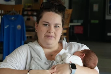 கால்பந்து கிளப் கழிவறையில் குழந்தை பெற்ற பிரித்தானிய பெண்: Cryptic pregnancy என்பது என்ன?