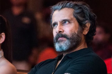 இந்த பிரபல நடிகர் சீயான் விக்ரமின் சொந்த மாமாவா? இது தெரியுமா