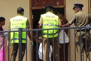 சகோதரி தூற்றியதால் தன்னுயிரை மாய்த்துக்கொண்ட 15 வயதான மாணவி