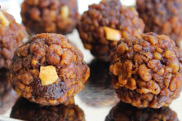 தித்திக்கும் சுவையில் கருப்பட்டி லட்டு.., எப்படி செய்வது? | Karuppati Laddu Recipe In Tamil தித்திக்கும் சுவையில் கருப்பட்டி லட்டு.., எப்படி செய்வது? | Karuppati Laddu Recipe In Tamil