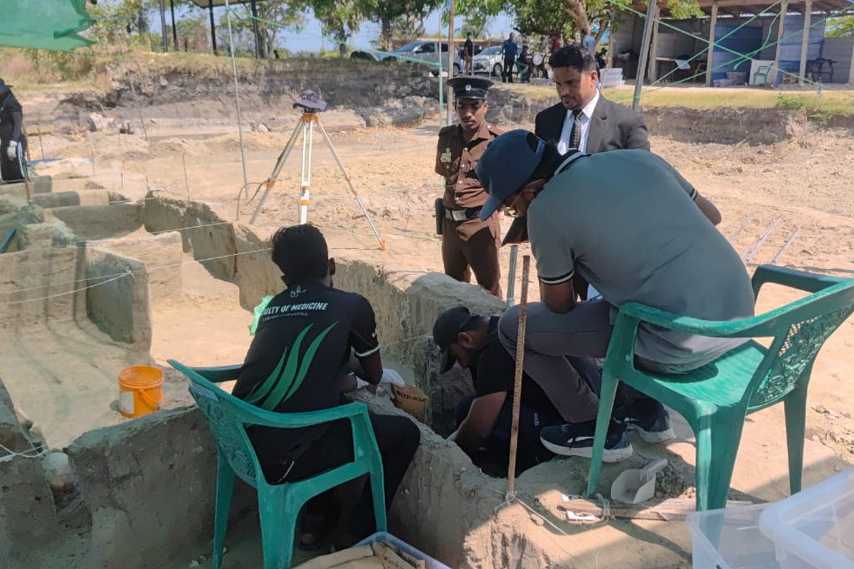 செம்மணி மனிதப்புதைகுழியை பார்வையிட சர்வதேச இராஜதந்திரிகளுக்கு அனுமதி மறுப்பு : சிறீதரன் எம்.பி குற்றச்சாட்டு | Permission International Diplomats Visit Chemmani