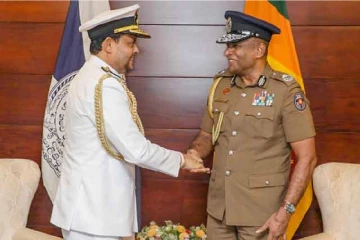 නව නාවික හමුදාපති සහ පොලිස්පති අතර විශේෂ හමුවක්