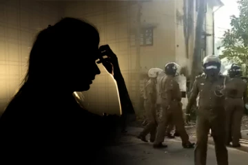 52 வயது பெண்ணை தகாத முறைக்கு உட்படுத்தி ஆயிரக்கணக்கில் கொள்ளை!