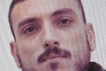 வாடகை கொலையாளியை அனுப்பி பெண்ணைக் கொன்ற நபர்: வெளியான பகீர் பின்னணி