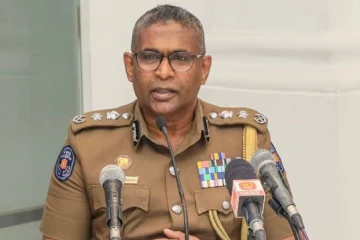 පොලිස් සේවයට බැඳෙන්න හීන දකිනවද? නව නිලධාරීන් 10,000ක් බඳවා ගැනීමට රජයෙන් සූදානම්