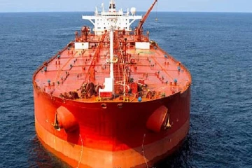 இந்திய கடன் உதவியில் கிடைக்கும் இறுதி எரிபொருள் கப்பல் இலங்கை விரைகிறது!