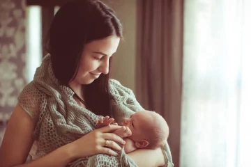 பாலூட்டும் தாய்மார்கள் உணவில் சேர்த்துக்கொள்ள வேண்டிய முக்கிய பொருட்கள்