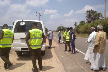 விமான நிலையம் அருகில் மர்ம முறையில் உயிரிழந்த நபர் ; தீவிர விசாரணையில் பொலிஸார்