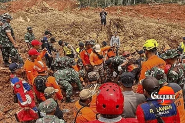 ඉන්දුනීසියාවේ ජාවා දූපතේ නායයෑමක් - 21 දෙනෙකු අතුරුදන්