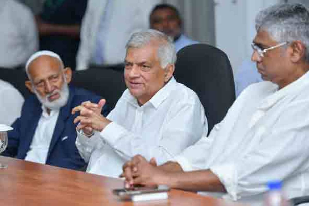 முன்னாள் அமைச்சர் ஏ.எச்.எம். பௌசிக்கு எதிரான வழக்கு தொடர்பில் வெளியான தகவல்.. | A H M Fowzie Judgement முன்னாள் அமைச்சர் ஏ.எச்.எம். பௌசிக்கு எதிரான வழக்கு தொடர்பில் வெளியான தகவல்.. | A H M Fowzie Judgement