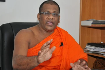 ஒரே நாடு ஒரே சட்டம் செயலணியில் தமிழ்- முஸ்லீம்கள் தேவையில்லை!