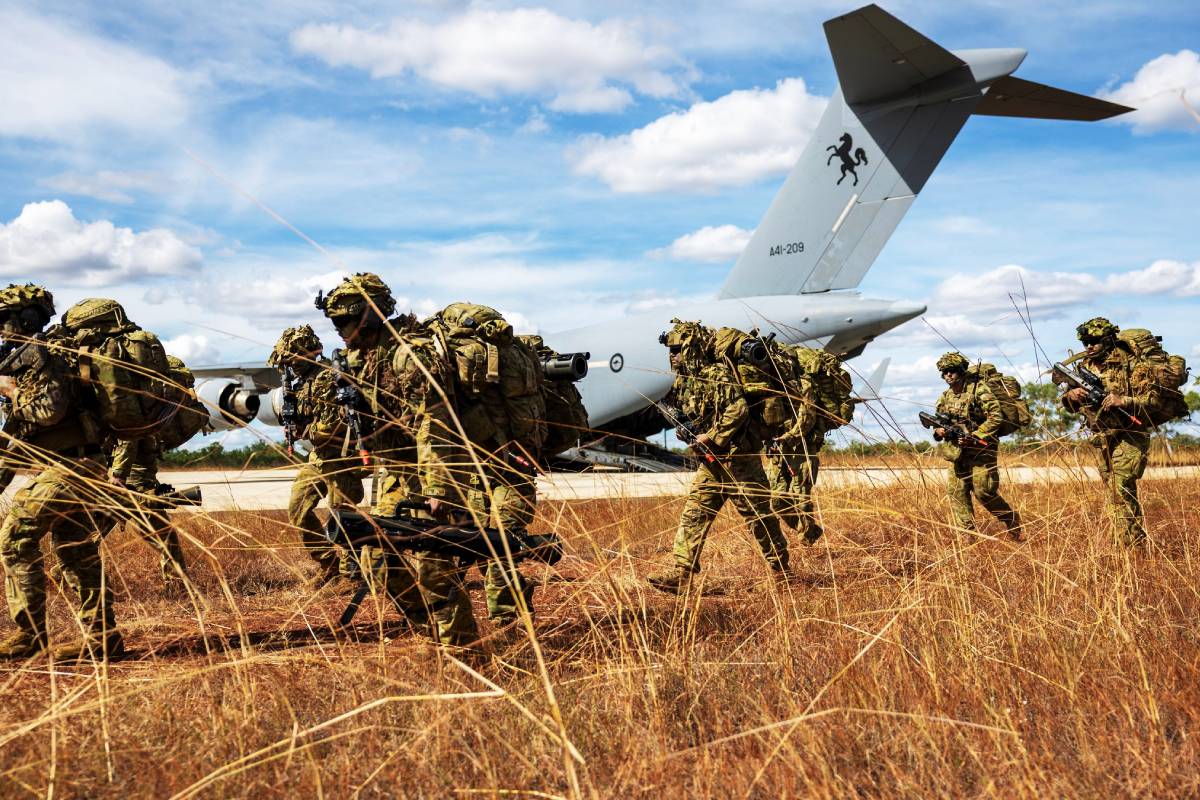 மத்திய கிழக்கில் பற்றி எரியும் போர்..! இராணுவத்தை களமிறக்கும் அவுஸ்திரேலியா | Australia Military Support Uae Iran Conflict