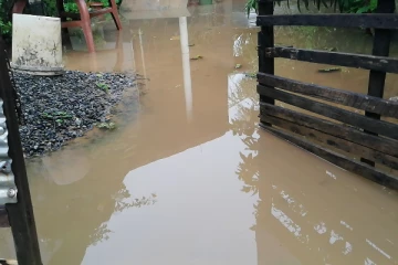 வாழைச்சேனையில் தாழ் நிலங்கள் வெள்ளக்காடாக காட்சி(Photos)