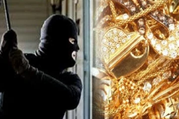 யாழ். சண்டிலிப்பாயில் உள்ள வீட்டில் திருடர்கள் கைவரிசை