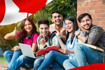 மலிவான தொழிலாளர்களாக கனடா எங்களை சுரண்டுகிறது: கொந்தளிக்கும் இந்திய மாணவர்கள்