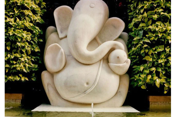 NO.1 கோடீஸ்வரர் முகேஷ் அம்பானியின் வீட்டை பார்த்ததுண்டா? சொத்து மதிப்பு இத்தனை கோடியா? | Mukesh Ambani Home Pictures In Tamil