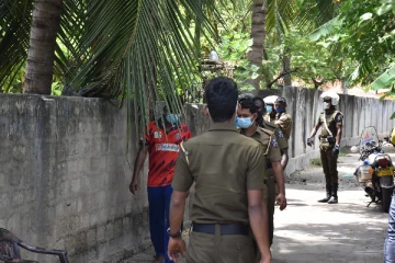 விசாரணைக்கு சென்ற பொலிஸார் மீது கைவைத்த தமிழ் பெண்களுக்கு நேர்ந்த கதி!
