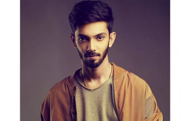 அனிருத் வெளியிட்ட வீடியோ - மகிழ்ச்சியில் கிரிக்கெட் ரசிகர்கள்