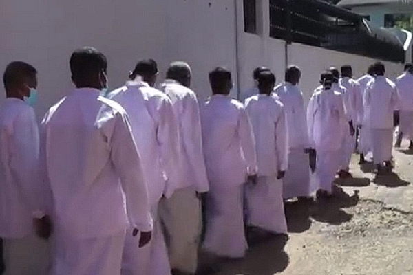 நத்தார் தினத்தில் சிறைக் கைதிகளுக்கு நேர்ந்த ஏமாற்றம்! | Disappointment Faced Prison Inmates On Xmas Day