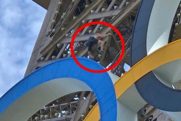 ஈபிள் டவர் மீது ஏறிய மர்ம நபர்: தடைப்பட்ட பாரிஸ் ஒலிம்பிக் நிறைவு விழா பணிகள்!