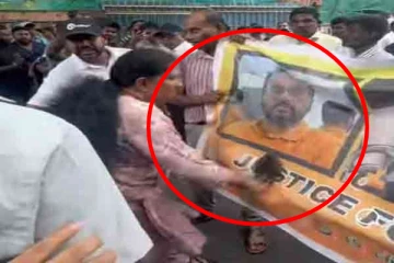 கொழும்பு மாணவி உயிரிழப்பு; ஆசிரியருக்கு செருப்படி!