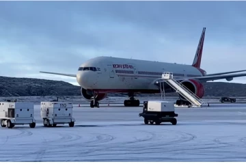 கனடாவில் அவசரமாக தரையிறக்கப்பட்ட எயார் இந்திய விமானம்