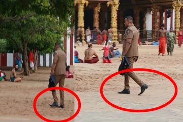 நல்லூர் ஆலய வளாகத்தினுள் பொலிஸ் அதிகாரி செயலால் பக்தர்கள் விசனம்