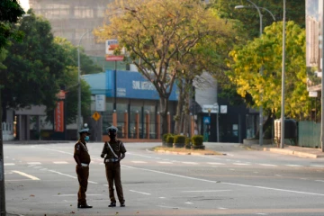 தளர்த்தப்பட்டு மீண்டும் நடைமுறைப்படுத்தப்படவுள்ள ஊரடங்கு சட்டம்!  சற்று முன்னர் வெளியான அறிவிப்பு
