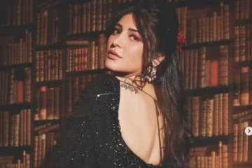 நடிகை ஸ்ருதி ஹாசனை சீண்டிய நடிகர்!! அட்ஜெஸ்ட் பண்ண சொன்ன இயக்குநர்...