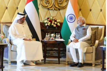 ஐக்கிய அரபு எமிரேட்ஸ் சென்ற பிரதமர் மோடிக்கு சைவ விருந்து கொடுத்த அமீரக அதிபர்..!