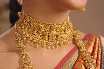 46 ஆயிரத்தில் தங்கம் விலை; தொடர்ந்து ரூ.200 உயர்வு - மக்கள் கலக்கம்!