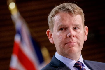 நியூசிலாந்தின் புதிய பிரதமர் கிறிஸ் ஹிப்கின்ஸ்: வெளியான தகவல்