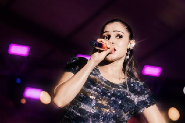 ரஜினி மகளுடன் நடிகை ஆண்ட்ரியா..ரீசெண்ட் புகைப்படங்கள்.. | Actress Andrea Jeremiah With Rajini Daughter ரஜினி மகளுடன் நடிகை ஆண்ட்ரியா..ரீசெண்ட் புகைப்படங்கள்.. | Actress Andrea Jeremiah With Rajini Daughter