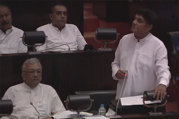 மத்திய வங்கி கொள்ளையடிப்பு விசாரணைகளை மறுசீலனை செய்யுமாறு சஜித் கோரிக்கை | Central Bank Robbery Sajith Allegation