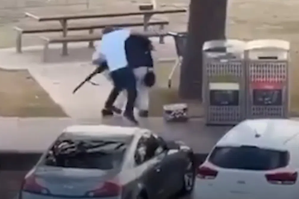 சிட்னி சம்பவம்; ரியல் ஹீரோவுக்கு குவியும் நன்கொடை | Bondi Beach Incident Donations Hero Snatched Gun சிட்னி சம்பவம்; ரியல் ஹீரோவுக்கு குவியும் நன்கொடை | Bondi Beach Incident Donations Hero Snatched Gun