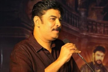 விழா மேடையில் திடீரென எமோஷ்னலாக பேசிய சுந்தர்.சி- ஏன் தெரியுமா, இவர்தான் காரணம்