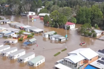 100 ஆண்டுகளாக இல்லாத கனமழை :வெள்ளத்தில் மிதக்கும் ஆஸ்திரேலியா