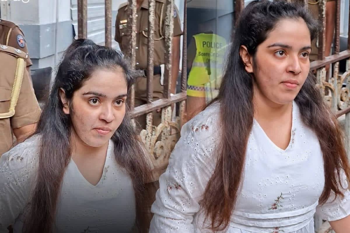 படுகொலையின் பிரதான சூத்திரதாரி உண்மையான செவ்வந்தியா..! சட்ட ரீதியாக எடுக்கப்படவுள்ள நடவடிக்கை | Sevwandi To Face Forensic For Facial Examination படுகொலையின் பிரதான சூத்திரதாரி உண்மையான செவ்வந்தியா..! சட்ட ரீதியாக எடுக்கப்படவுள்ள நடவடிக்கை | Sevwandi To Face Forensic For Facial Examination