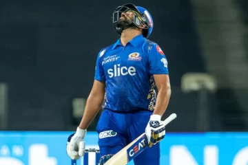 யாராவது ஒருவராவது விளையாடி இருந்தால்.. கவலையாக உள்ளது: மனமுடைந்த ரோகித்!