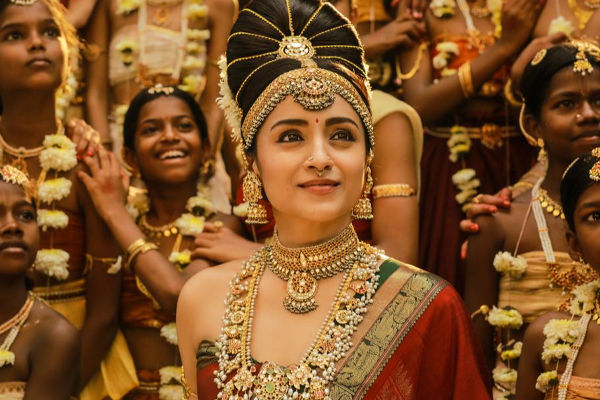 அன்போடு நடிகை திரிஷாவிற்கு முத்தம் கொடுத்த குழந்தை.. கண்ணீருடன் அவர் வெளியிட்ட வீடியோ | Baby Kissed Trisha Viral Video அன்போடு நடிகை திரிஷாவிற்கு முத்தம் கொடுத்த குழந்தை.. கண்ணீருடன் அவர் வெளியிட்ட வீடியோ | Baby Kissed Trisha Viral Video