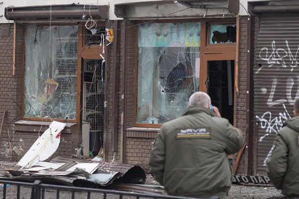 உக்ரைன் லிவிவ் நகரில் பயங்கரவாதத் தாக்குதல்: 23 வயது பொலிஸ் அதிகாரி பலி - 25 பேர் காயம் | Terrorist Attack In Lviv Ukraine உக்ரைன் லிவிவ் நகரில் பயங்கரவாதத் தாக்குதல்: 23 வயது பொலிஸ் அதிகாரி பலி - 25 பேர் காயம் | Terrorist Attack In Lviv Ukraine