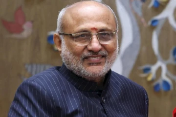 இந்தியாவின் துணை ஜனாதிபதியாக தெரிவான தமிழர்